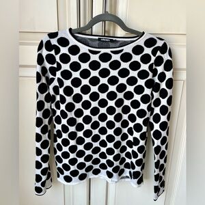 Adorable Olsen polka dot sweater. Small/medium